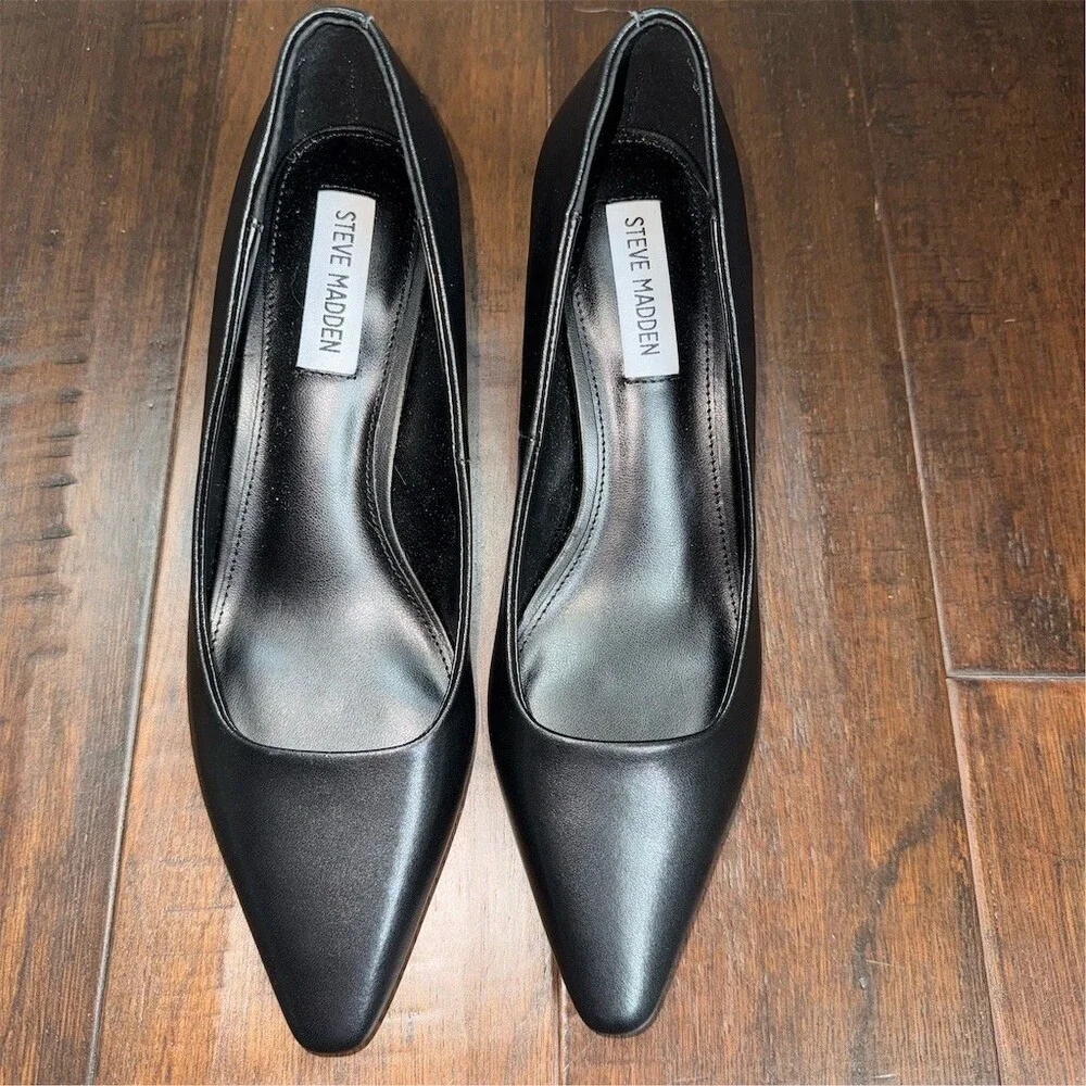 Steve Madden Womens Black Pointed Toe Kitten Heel‎ Pumps Slip On Dress Size 7.5
